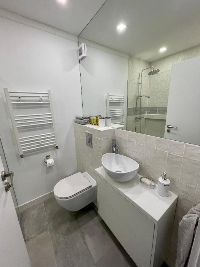 Cozy 1 Bedroom Apartment Oradea Exterior foto